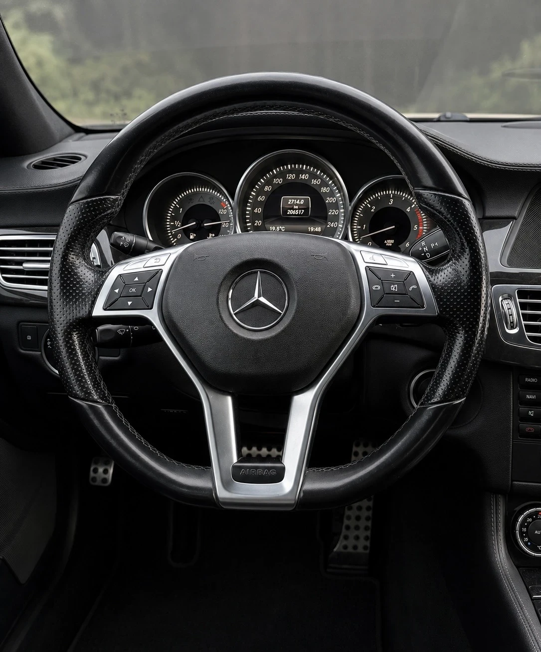 Mercedes-Benz CLS 350 AMG EDITION| 4-MATIC| FULL LED| СОБСТВЕН ЛИЗИНГ, снимка 12 - Автомобили и джипове - 55878075