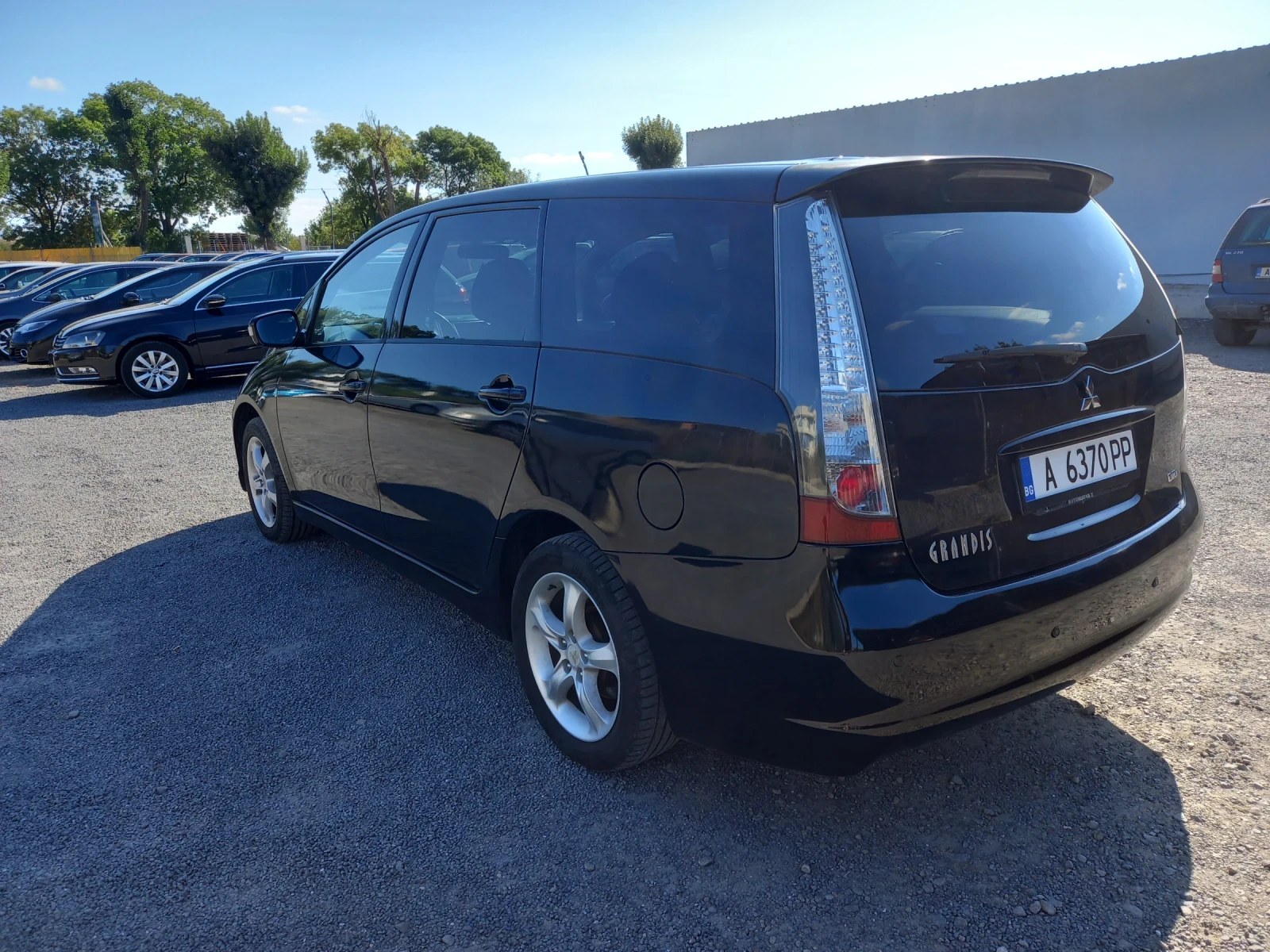 Mitsubishi Grandis 6+ 1места, снимка 6 - Автомобили и джипове - 56040167