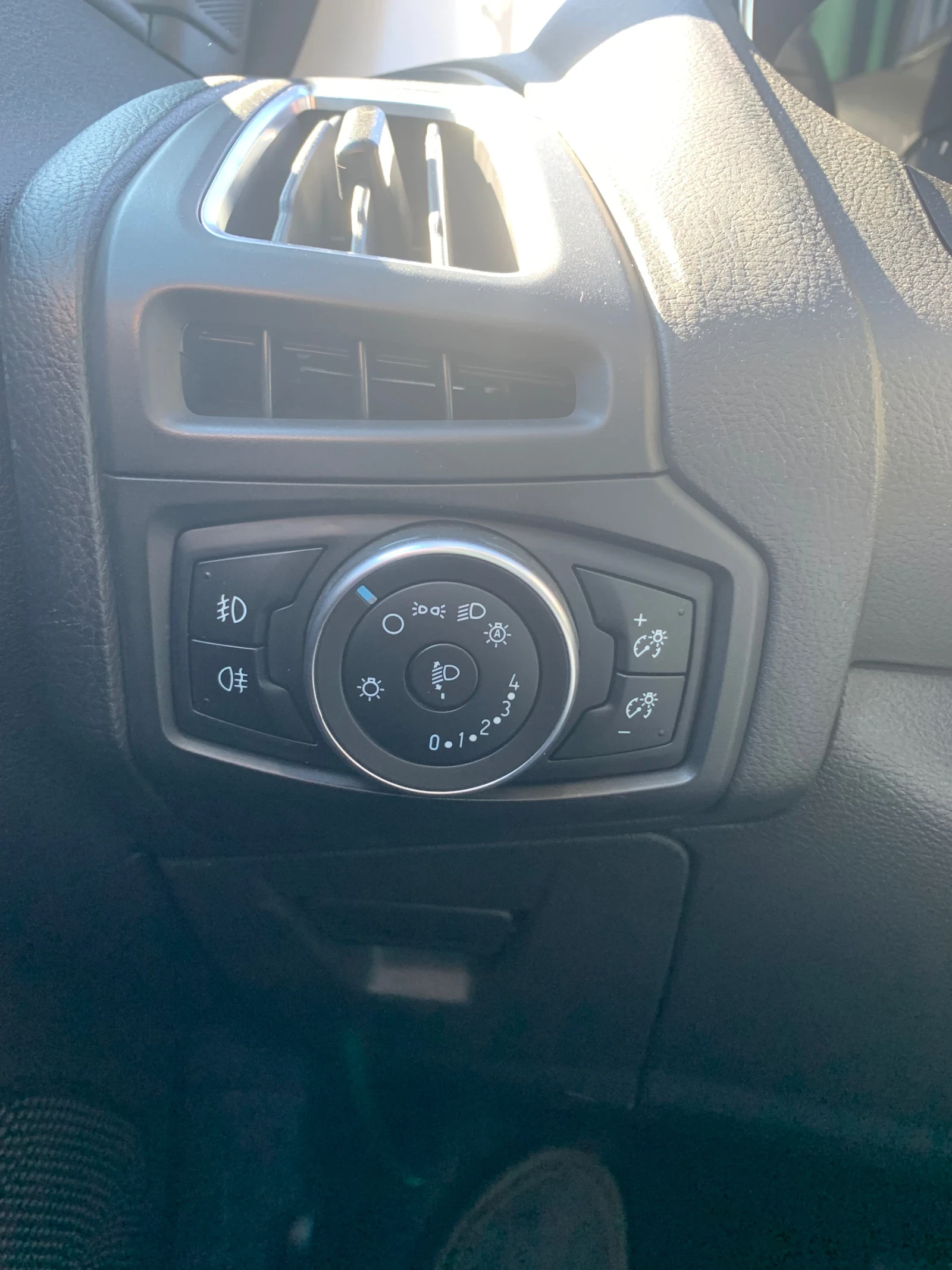 Ford Focus FORD Focus EcoBoost 1.0, снимка 10 - Автомобили и джипове - 56091058