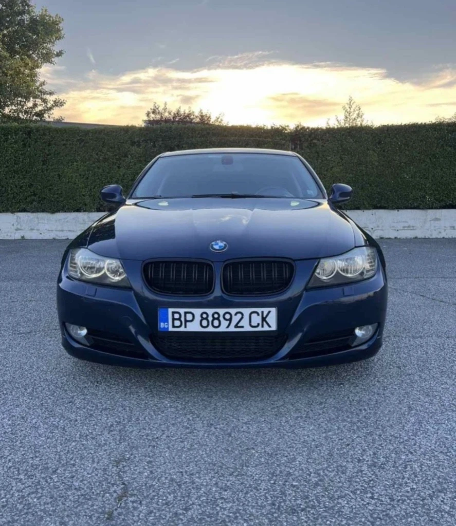 BMW 320, снимка 2 - Автомобили и джипове - 56144150