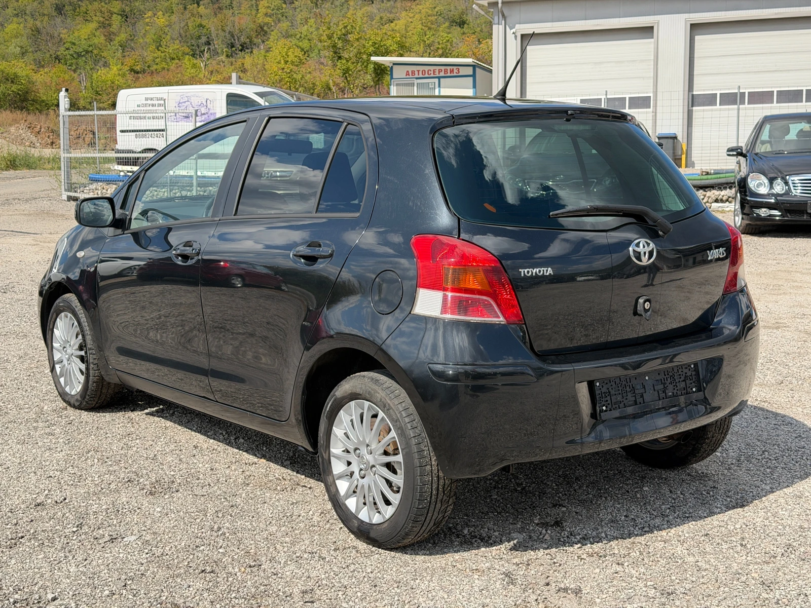 Toyota Yaris 1.33 Dual VVT-i Sol, снимка 7 - Автомобили и джипове - 56245219