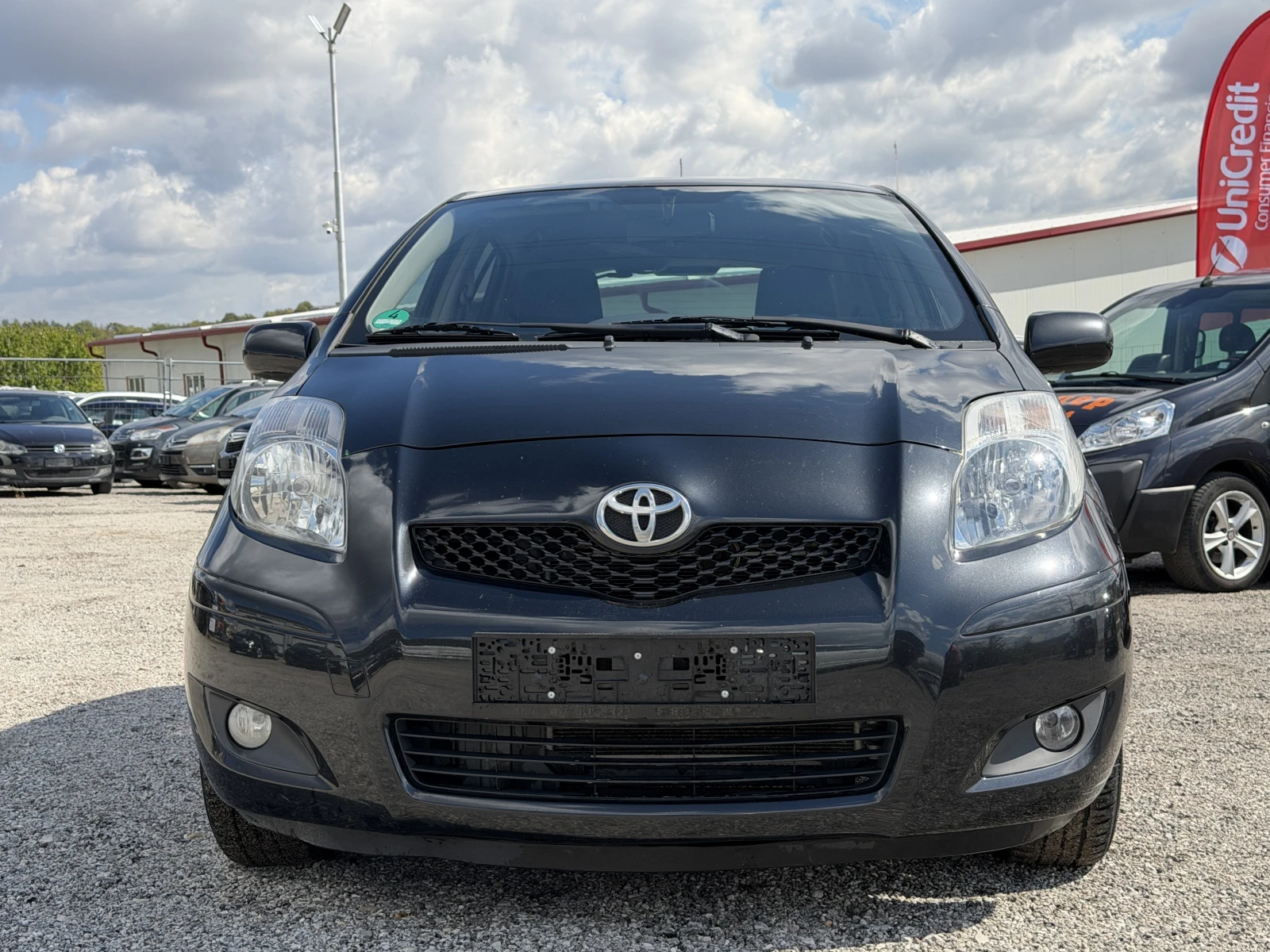Toyota Yaris 1.33 Dual VVT-i Sol, снимка 3 - Автомобили и джипове - 56245219