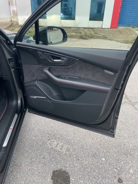 Audi SQ7, снимка 9