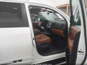 Toyota Sequoia PLATINUM * AWD * 2019 * CARFAX *  | Mobile.bg � ����� ������ 6