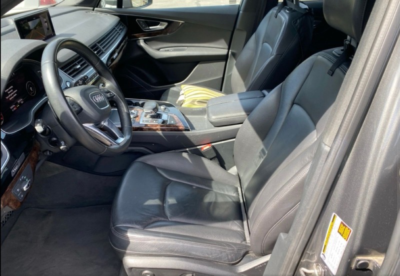 Audi Q7 от 1ви собственик* Matrix* подгрев* панорама* каме, снимка 11 - Автомобили и джипове - 46365179