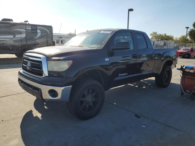 Toyota Tundra DOUBLE CAB SR5 , снимка 1 - Автомобили и джипове - 47694184