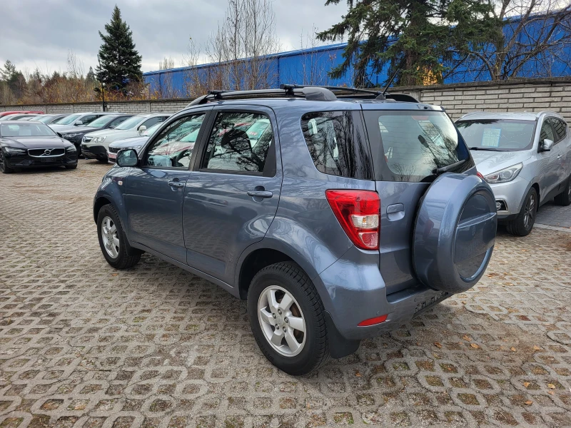 Daihatsu Terios 1.5i, снимка 5 - Автомобили и джипове - 48040055