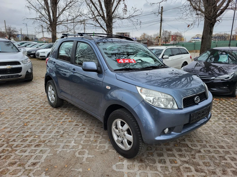 Daihatsu Terios 1.5i, снимка 3 - Автомобили и джипове - 48040055