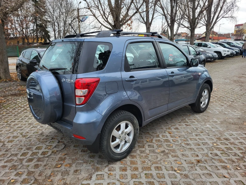 Daihatsu Terios 1.5i, снимка 4 - Автомобили и джипове - 48040055