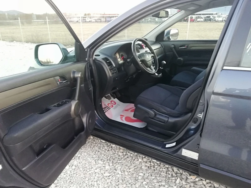 Honda Cr-v 2.0i4x4 klima, снимка 9 - Автомобили и джипове - 49359982