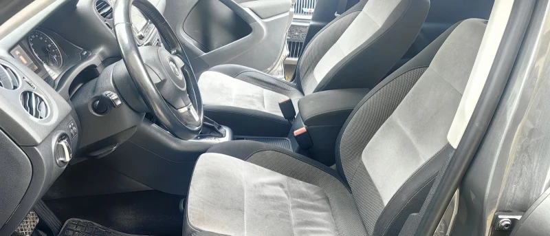VW Tiguan 2.0tdi, снимка 7 - Автомобили и джипове - 52657269