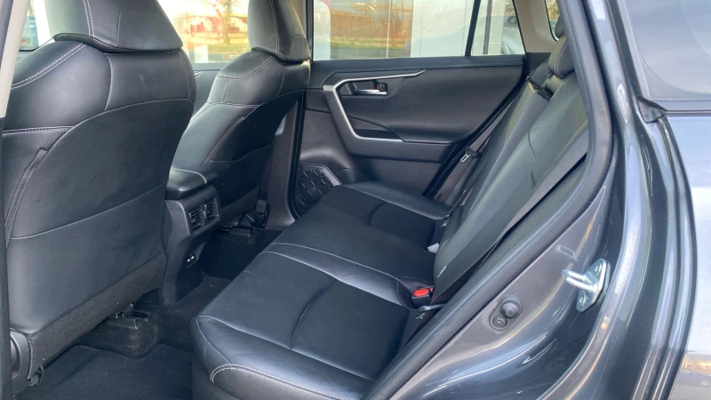 Toyota Rav4 2.5 HEV TeamD, снимка 12 - Автомобили и джипове - 53562272