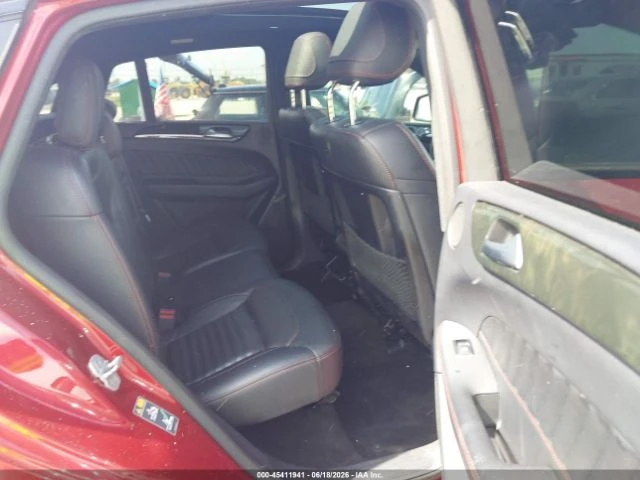 Mercedes-Benz GLE 43 AMG * 4MATIC* HARMAN KARDON* КОЖА* ПОДГРЕВ* ПАНОРАМА* , снимка 8 - Автомобили и джипове - 55132711