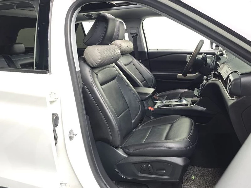 Ford Explorer 2.3 H Automatic, снимка 12 - Автомобили и джипове - 55954085