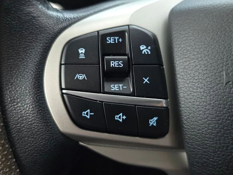 Ford Explorer 2.3 H Automatic, снимка 16 - Автомобили и джипове - 55954085