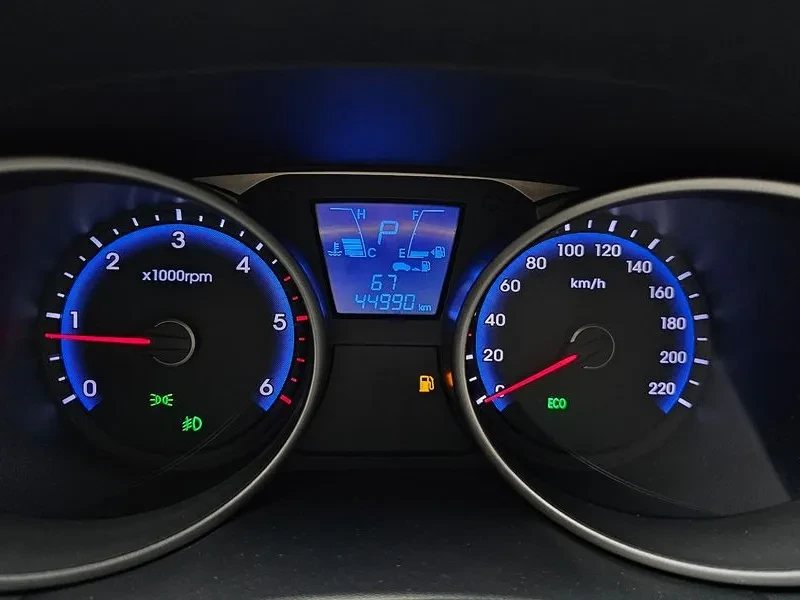 Hyundai Tucson 2.0D/2WD/SMART SPECIAL/FULL | Mobile.bg � ����������� 8
