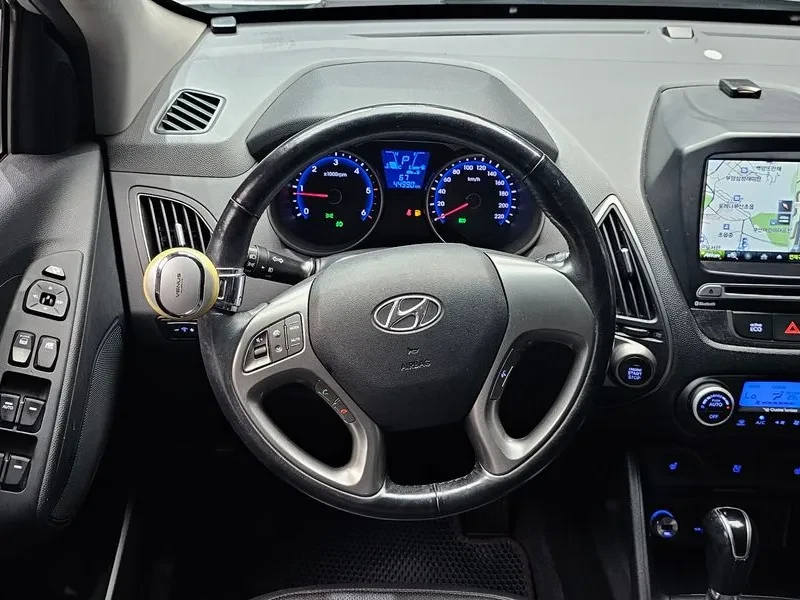 Hyundai Tucson 2.0D/2WD/SMART SPECIAL/FULL | Mobile.bg � ����������� 13
