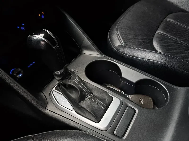 Hyundai Tucson 2.0D/2WD/SMART SPECIAL/FULL | Mobile.bg � ����������� 9