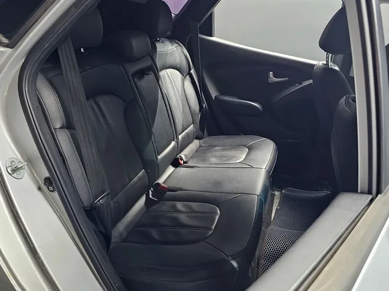 Hyundai Tucson 2.0D/2WD/SMART SPECIAL/FULL | Mobile.bg � ����������� 11
