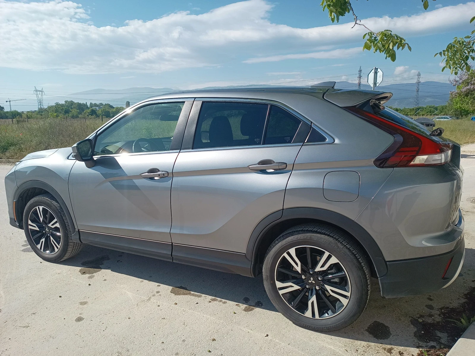 Mitsubishi Eclipse Cross Като нова!, снимка 4 - Автомобили и джипове - 50235161