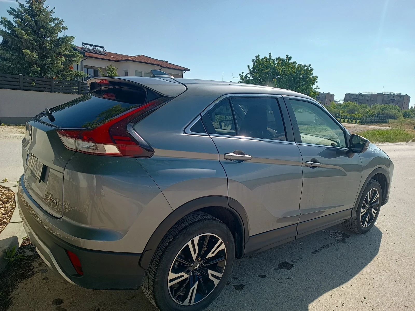 Mitsubishi Eclipse Cross Като нова!, снимка 2 - Автомобили и джипове - 50235161