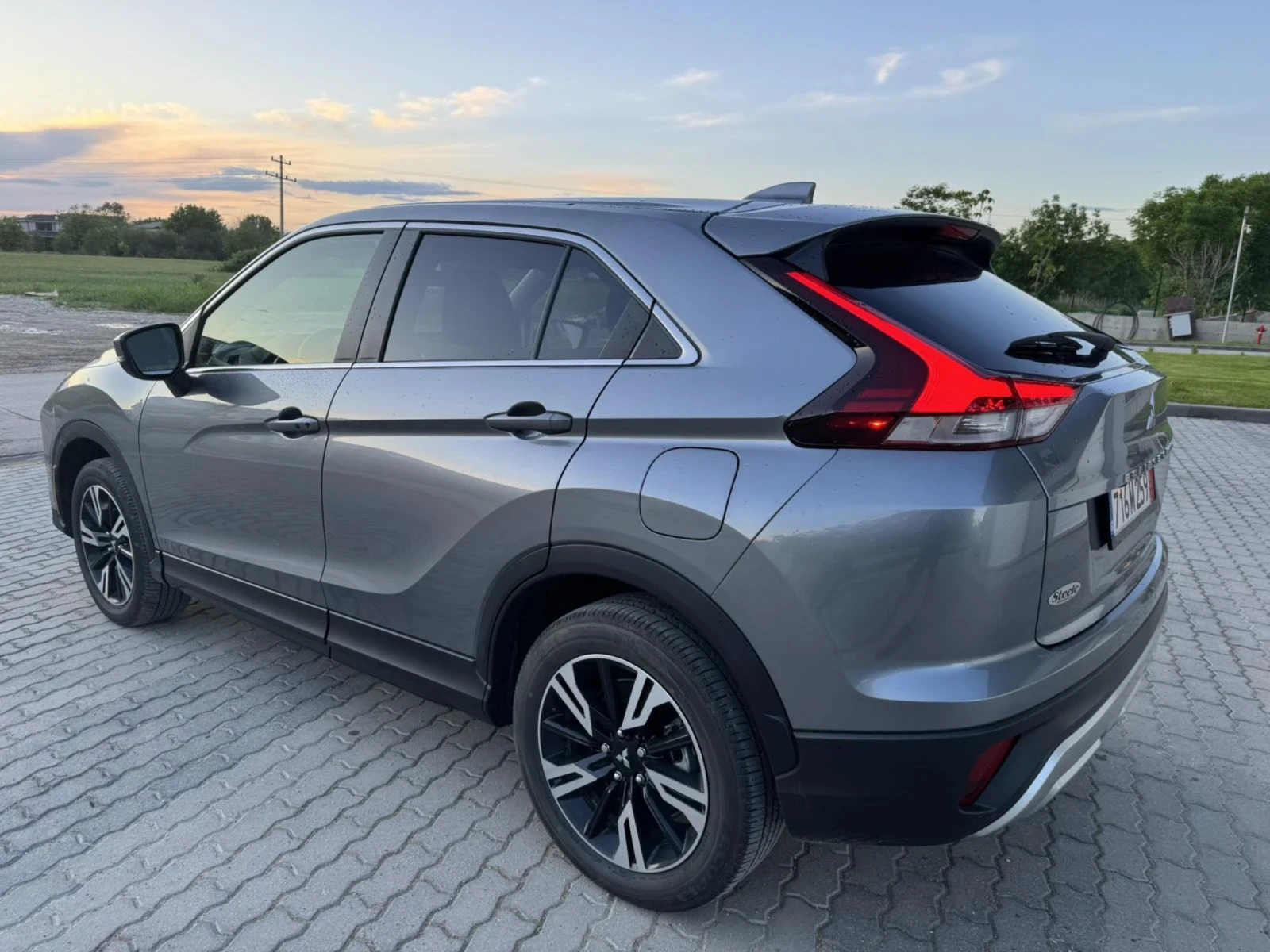 Mitsubishi Eclipse Cross  - изображение 4