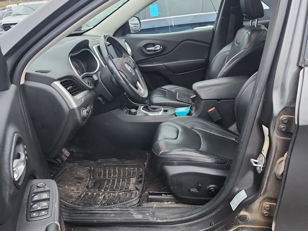 Jeep Cherokee * TRAILHAWK * CARFAX * БЕЗ ПЪРВОНАЧАЛНА ВНОСКА - изображение 5