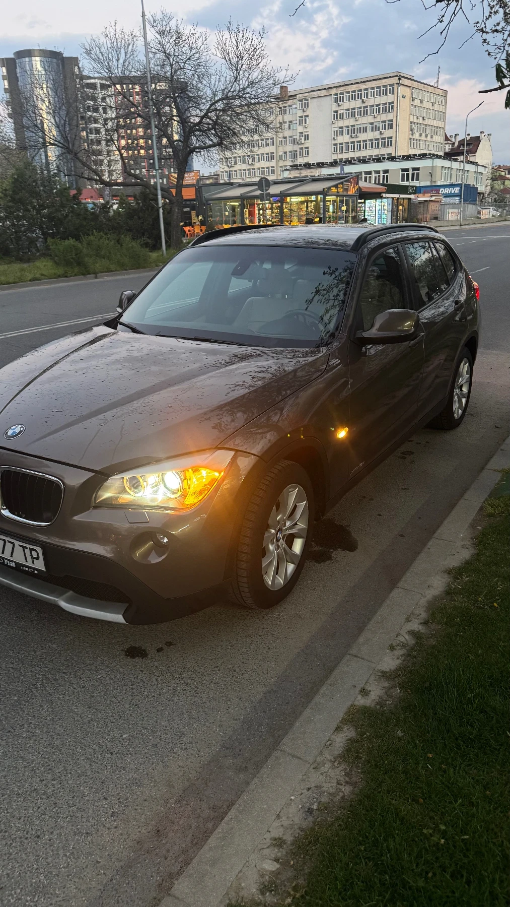 BMW X1, снимка 6 - Автомобили и джипове - 54168605