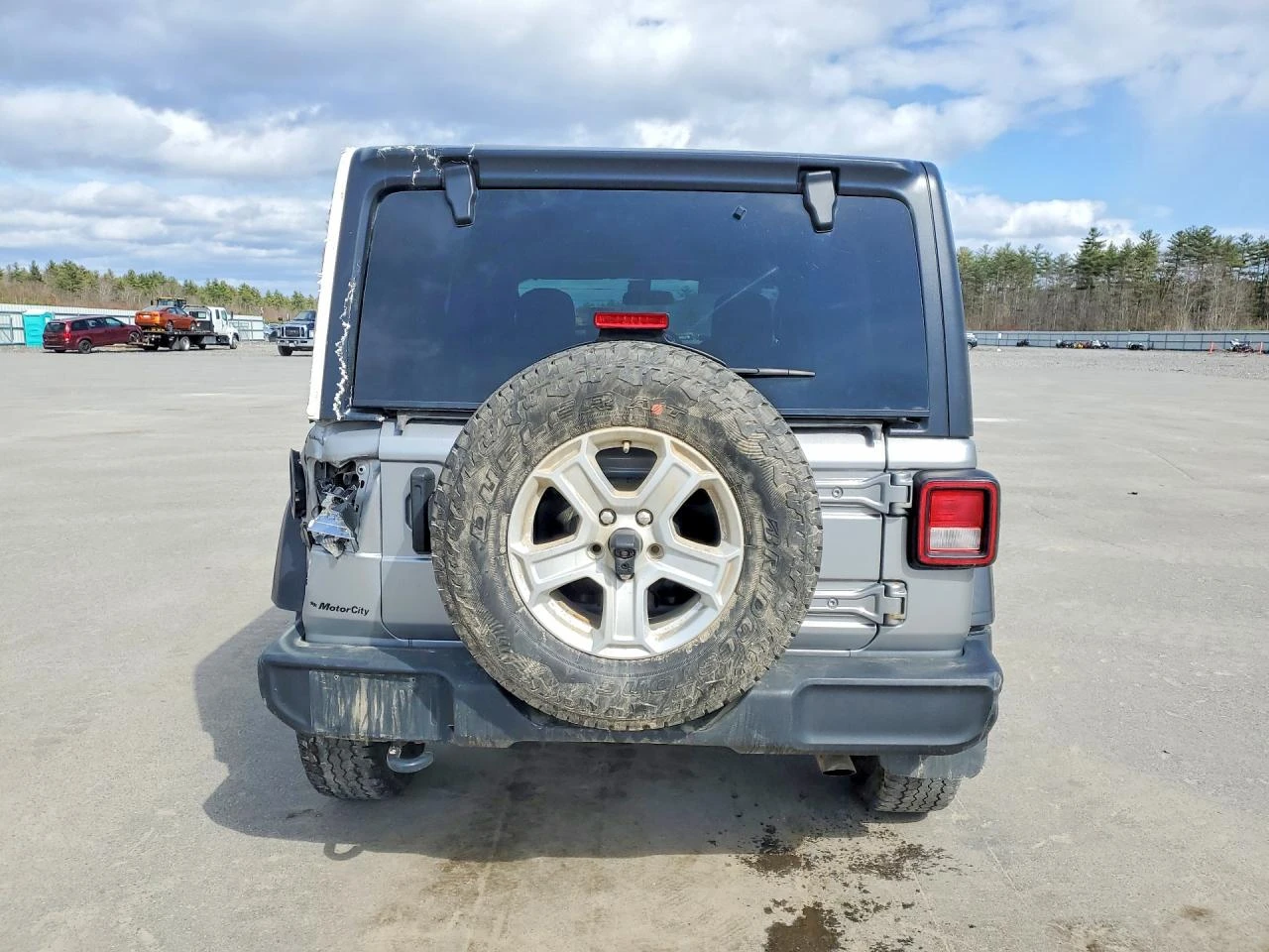 Jeep Wrangler 2.0l Unlimited Sport, снимка 6 - Автомобили и джипове - 54705960