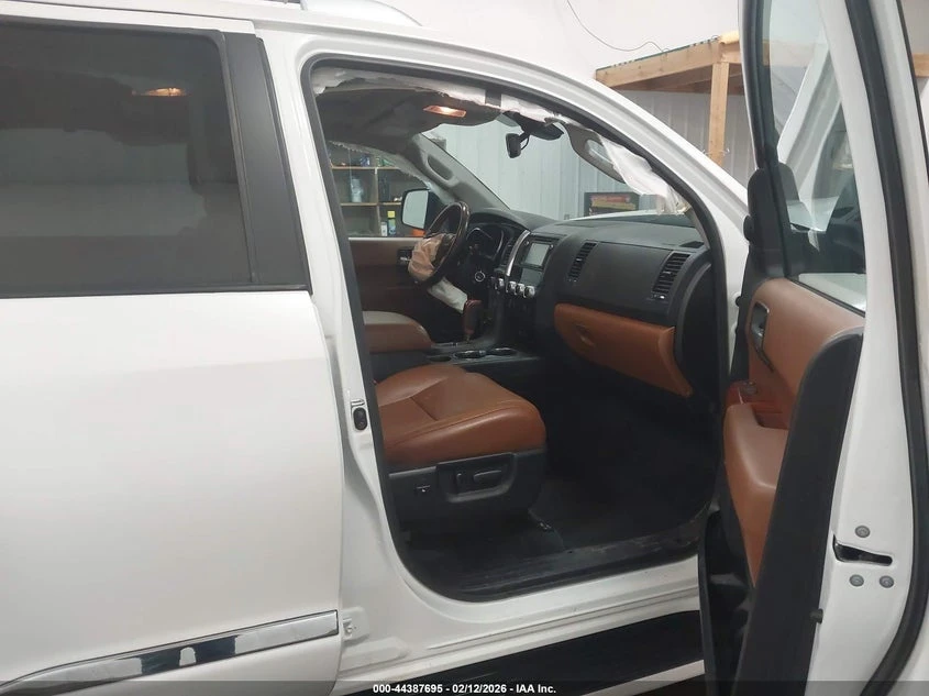 Toyota Sequoia PLATINUM * AWD * 2019 * CARFAX *  | Mobile.bg � ����������� 6