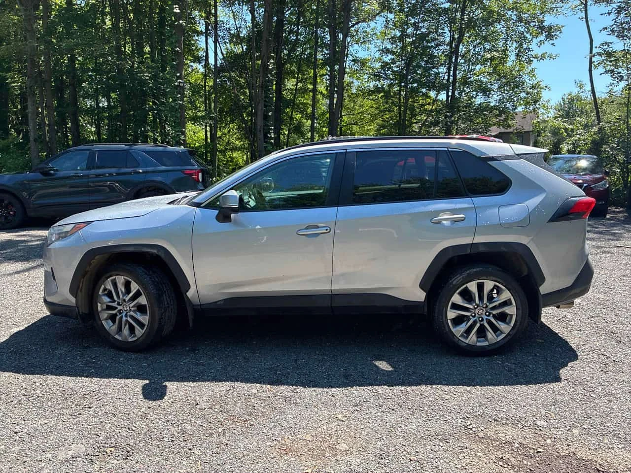 Toyota Rav4 * XLE * CARFAX * БЕЗ ПЪРВОНАЧАЛНА ВНОСКА, снимка 17 - Автомобили и джипове - 55598395