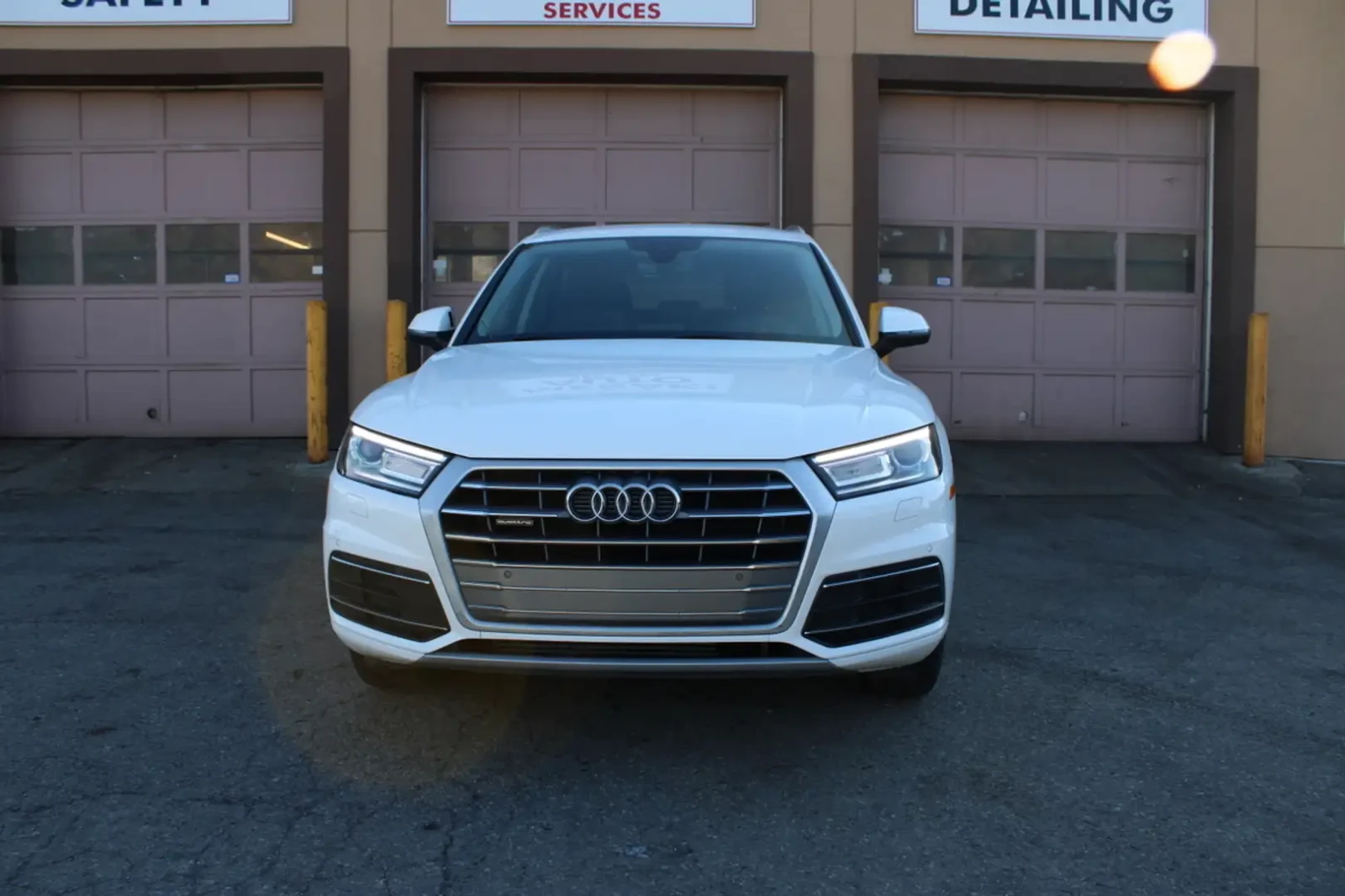 Audi Q5 Komfort, снимка 7 - Автомобили и джипове - 55654726