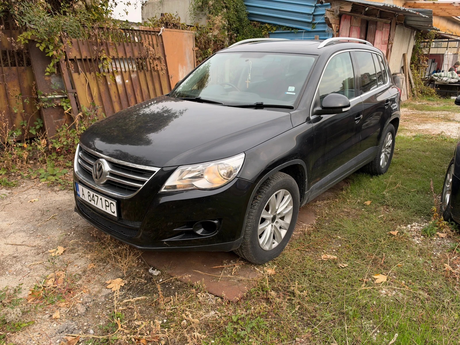 VW Tiguan, снимка 12 - Автомобили и джипове - 56663861