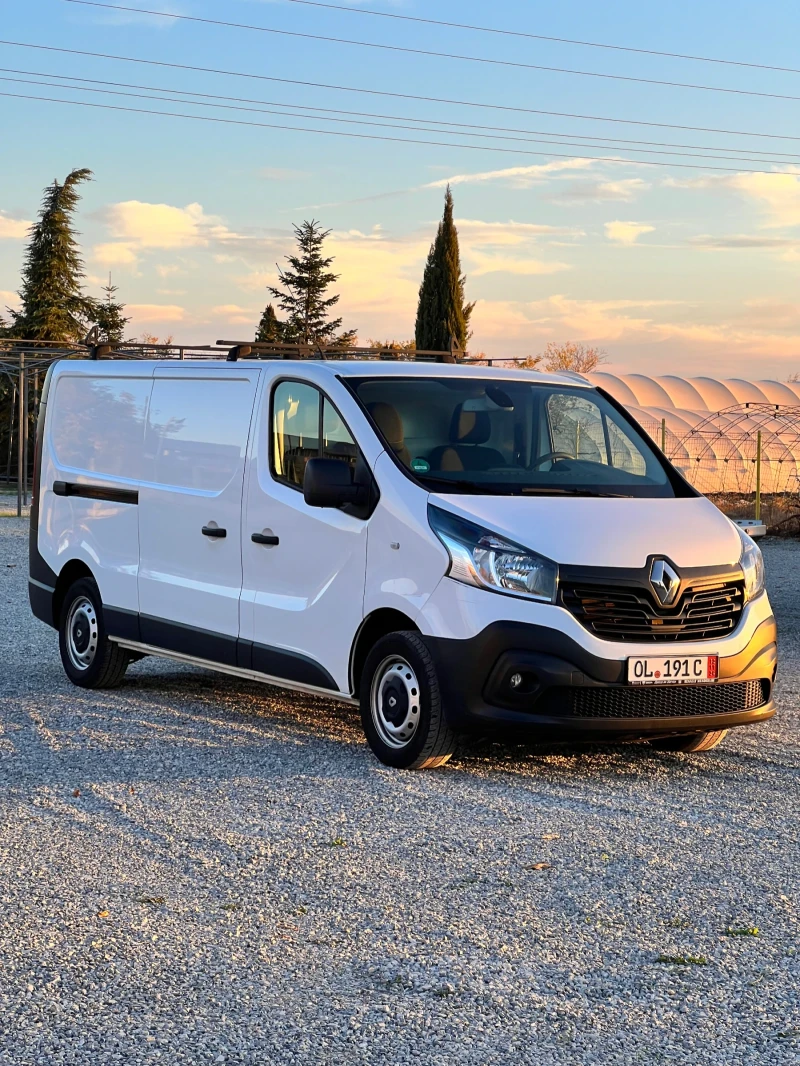 Renault Trafic, снимка 3 - Бусове и автобуси - 49484281