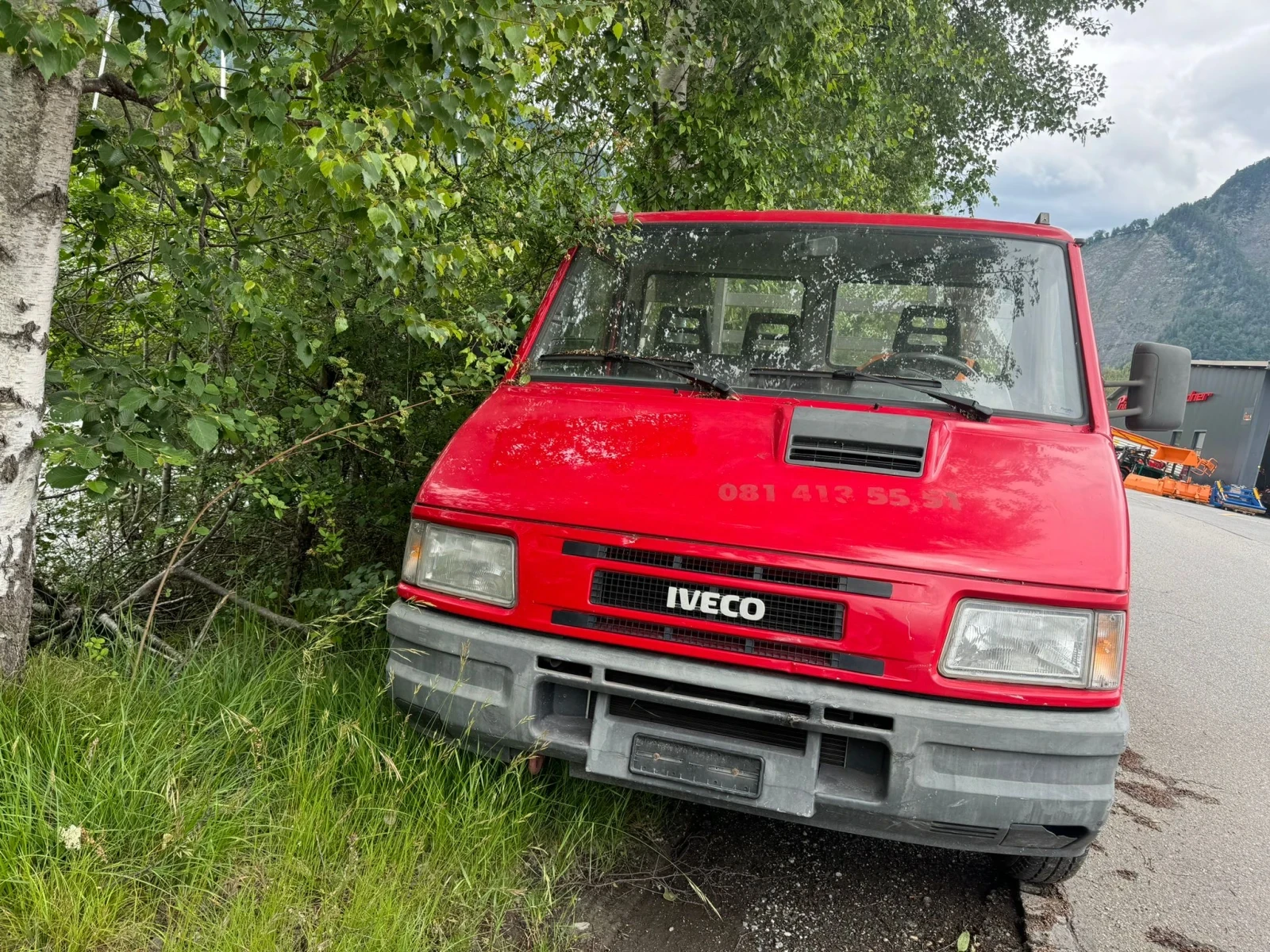 Iveco 3510 Самосвал - изображение 3