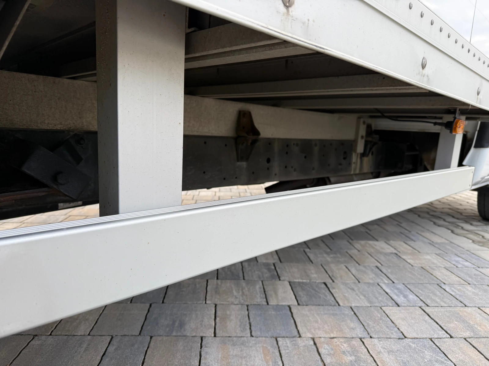 Iveco Daily 50C17* 3.0HPI* БОРД* 3.5Т* Б-Кат* , снимка 7 - Бусове и автобуси - 53733696