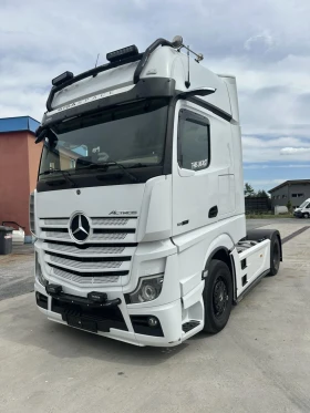     Mercedes-Benz Actros 1863