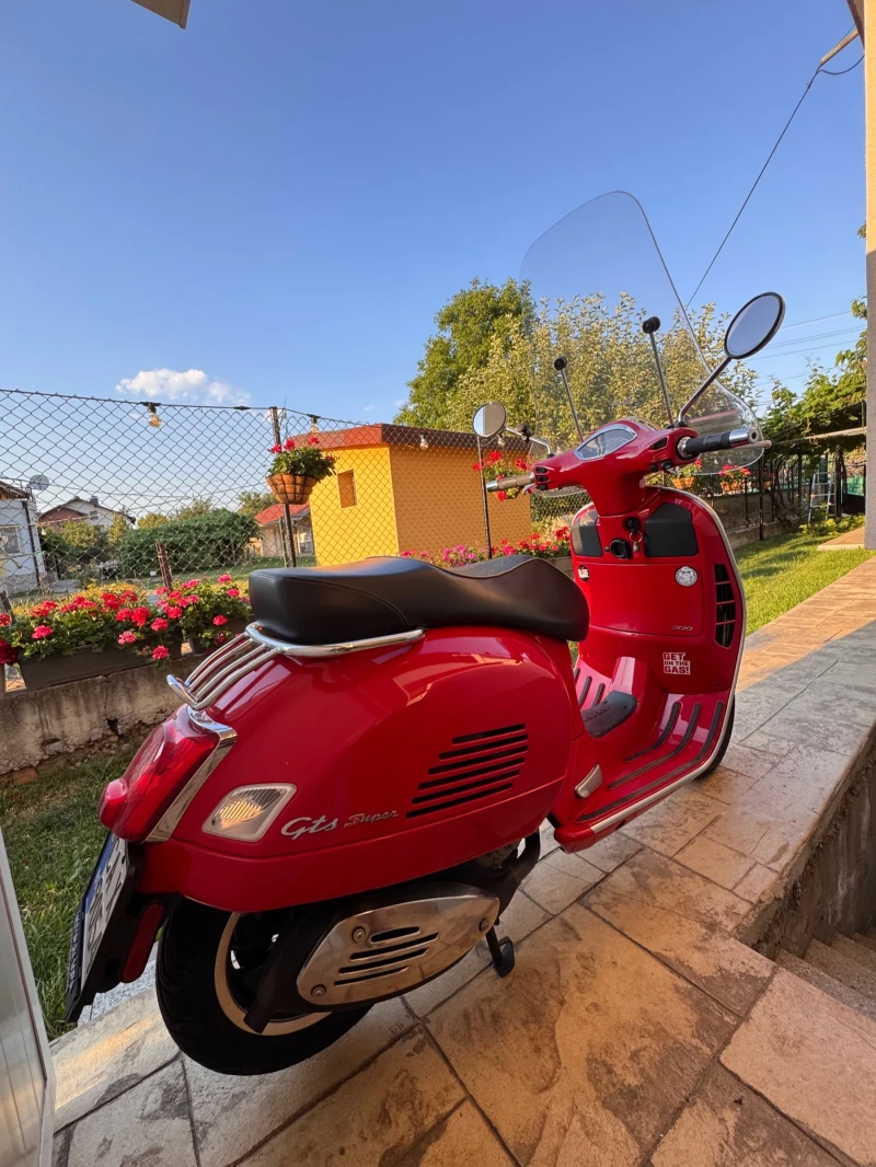 Vespa GTS 300 Super ABS/ASR, снимка 7 - Мотоциклети и мототехника - 50787952