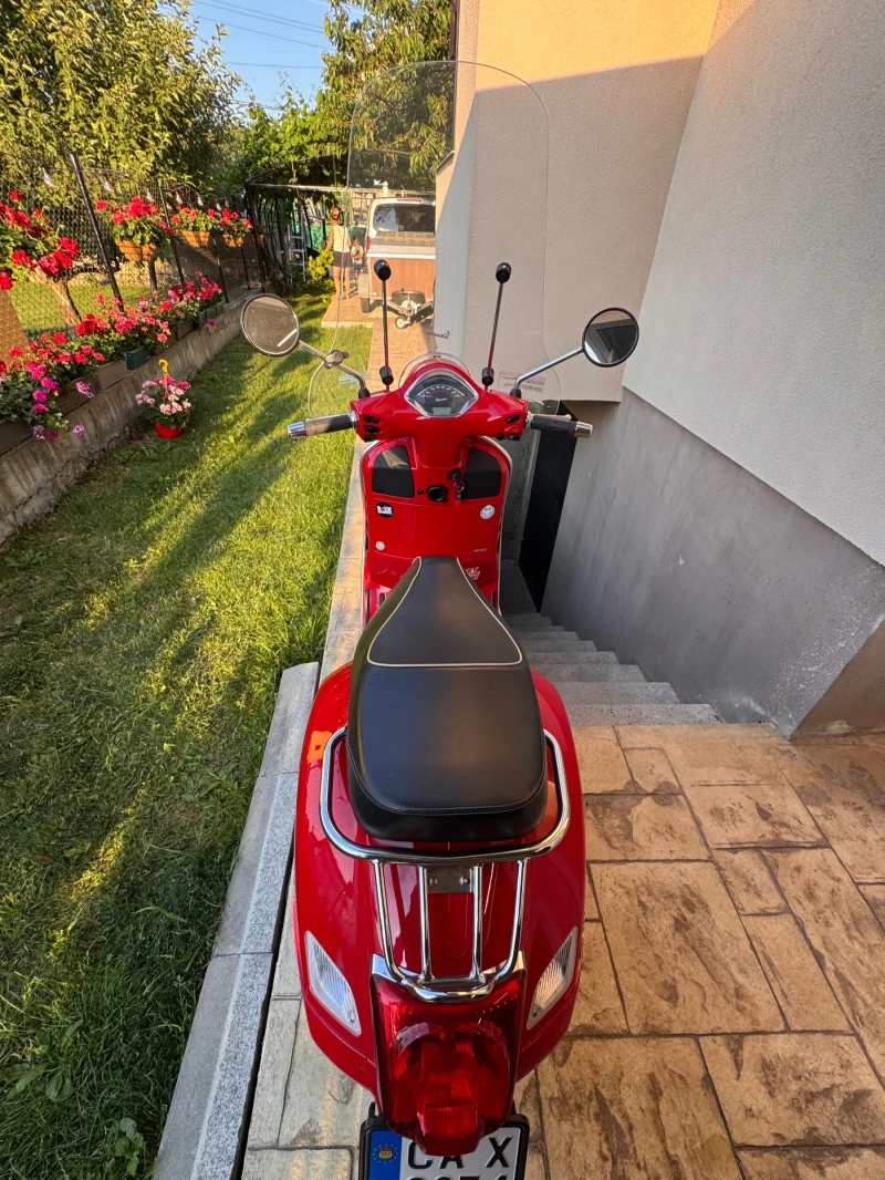 Vespa GTS 300 Super ABS/ASR, снимка 8 - Мотоциклети и мототехника - 50787952