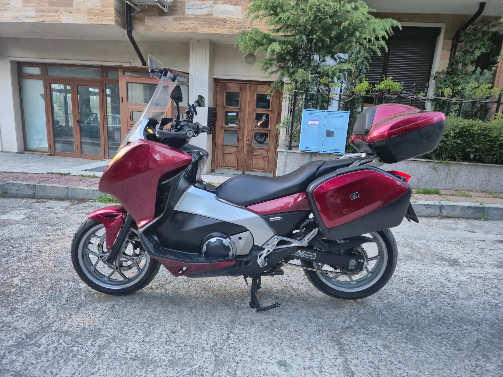 Honda Integra NC700D, снимка 2 - Мотоциклети и мототехника - 54459669