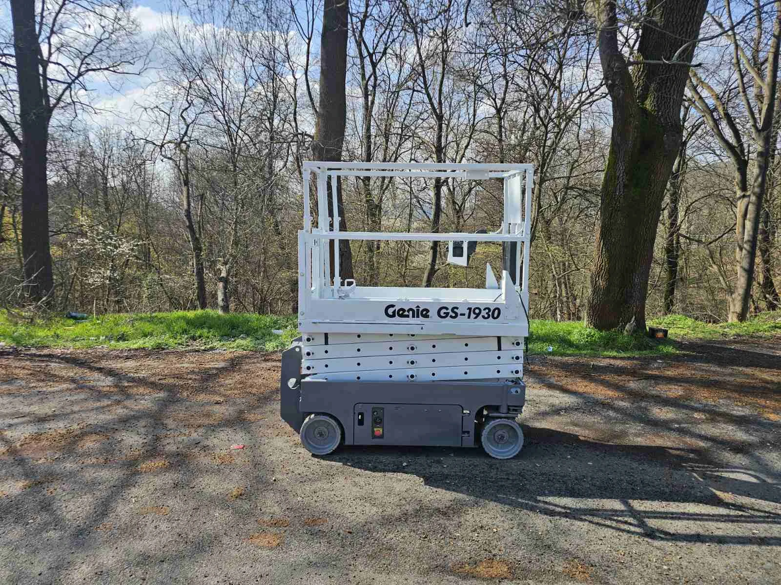 Автовишка Друга марка Genie GS-1930 | Auto.bg — изображение 1