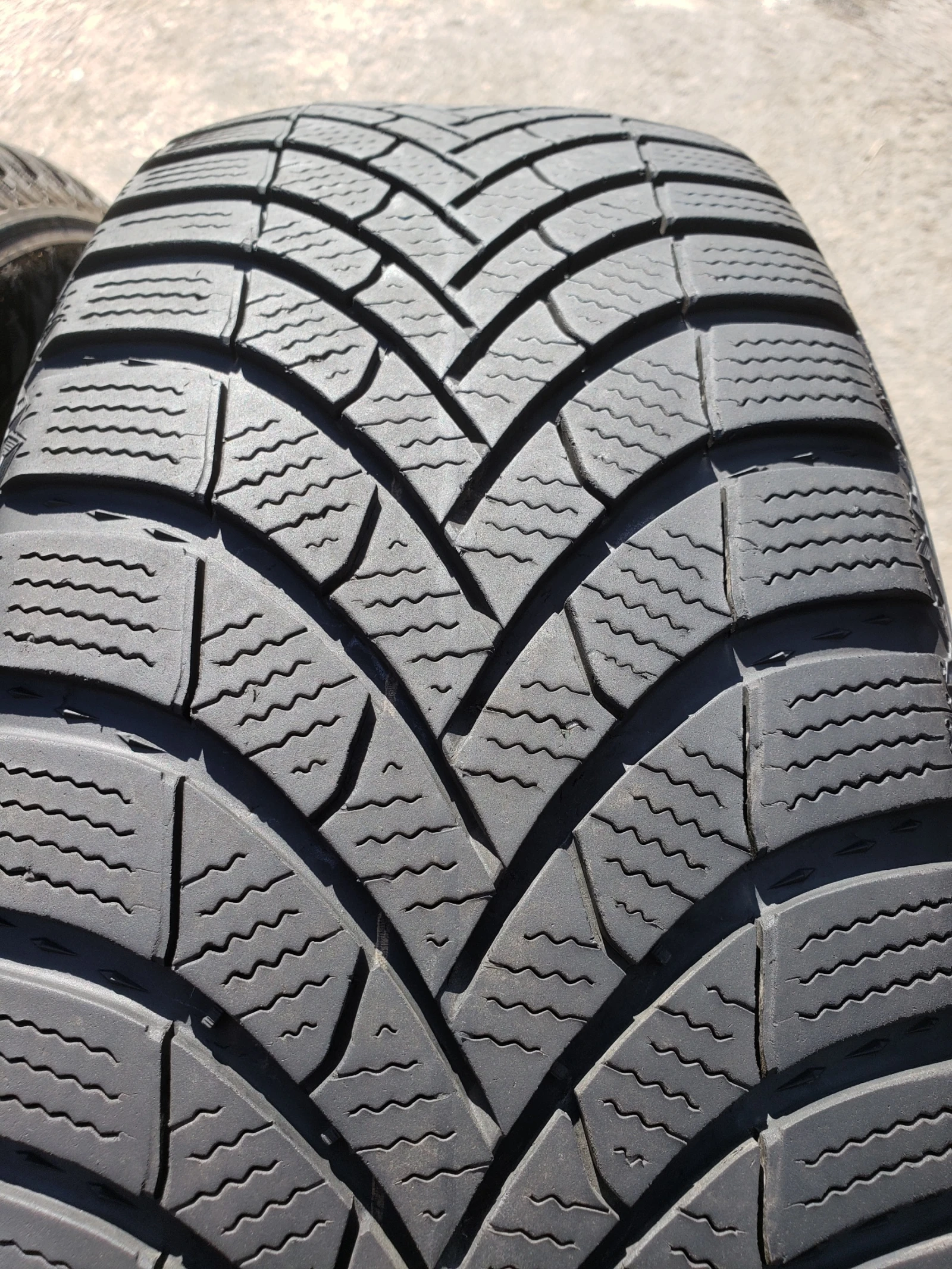 ���� 195/60R15 | Mobile.bg � ����������� 1