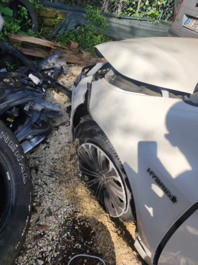 Toyota Corolla 1.8HYBRID 65000км, снимка 6