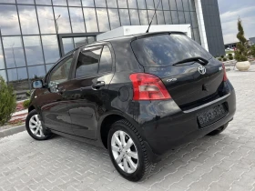 Toyota Yaris 1.3vvt-i/87кс/Автоматик/KeyLess GO/Нави/Камера/, снимка 3