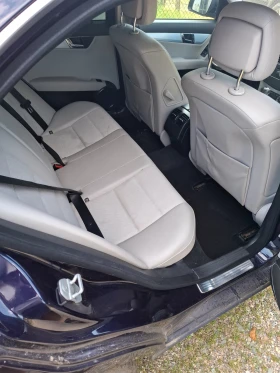 Mercedes-Benz C 320, снимка 5