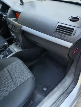 Opel Astra  H Исузу, снимка 7