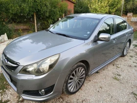 Subaru Legacy лек, снимка 1