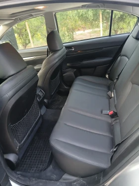 Subaru Legacy лек, снимка 7