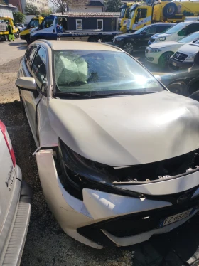 Toyota Corolla 1.8HYBRID 65000км | Auto.bg — изображение 8