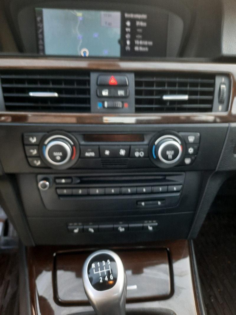 BMW 325 Xdrive , снимка 9 - Автомобили и джипове - 46412935